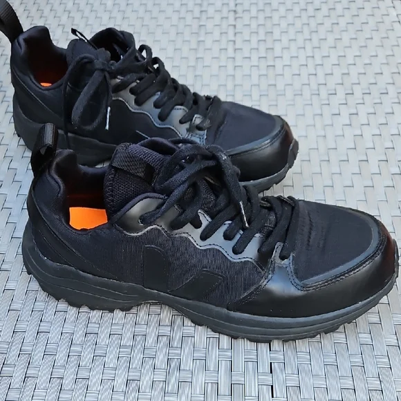 Veja Eco Women's Black Athletic Sneaker Shoes Size 11 US/44 EU - Picture 3 of 17